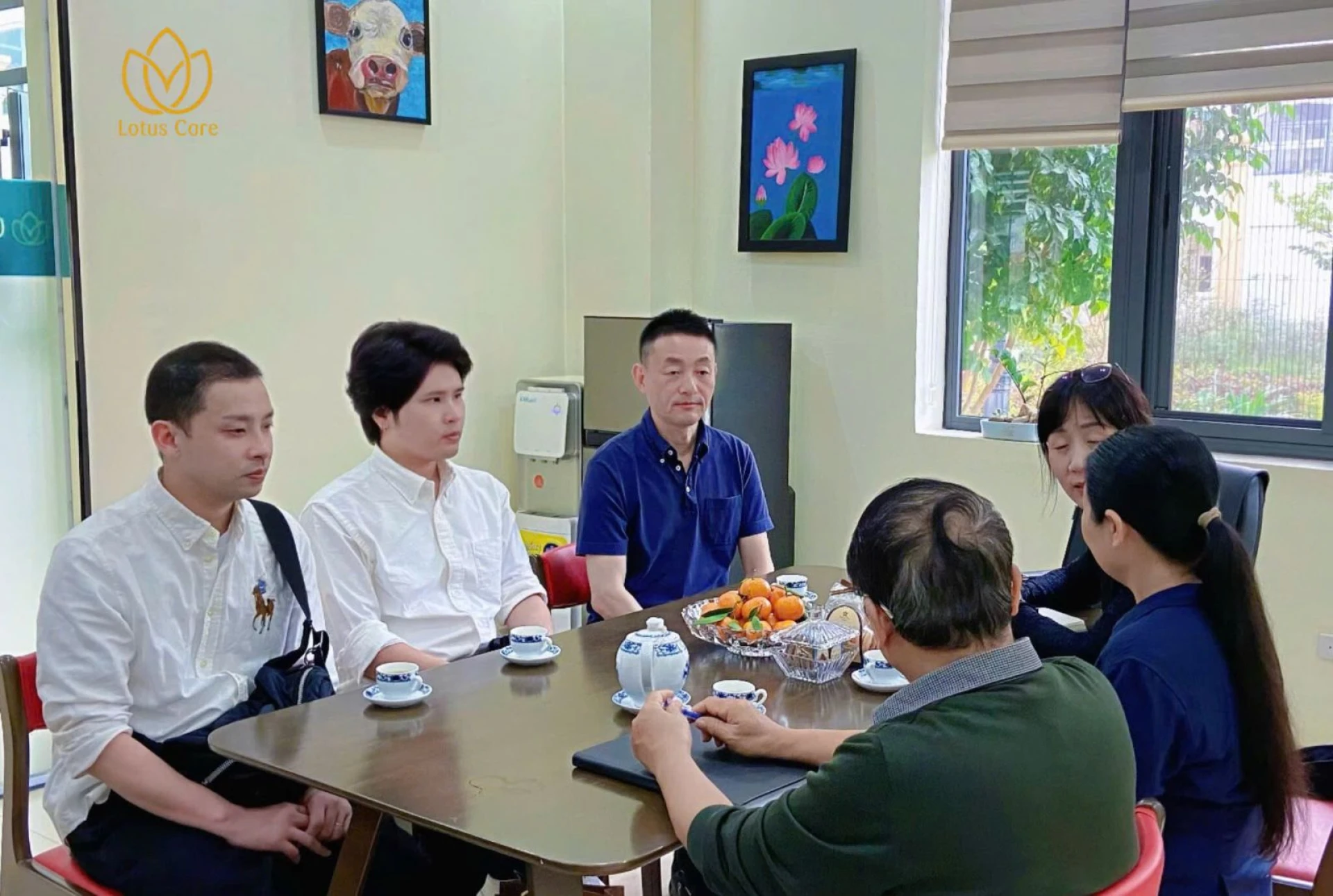 Trung tâm chăm sóc người cao tuổi Hoa Sen