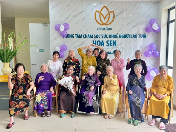 Ngày phụ nữ Việt Nam 20/10 tại Lotus Care