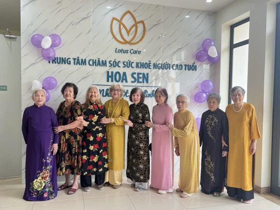 Ngày phụ nữ Việt Nam 20/10 tại Lotus Care